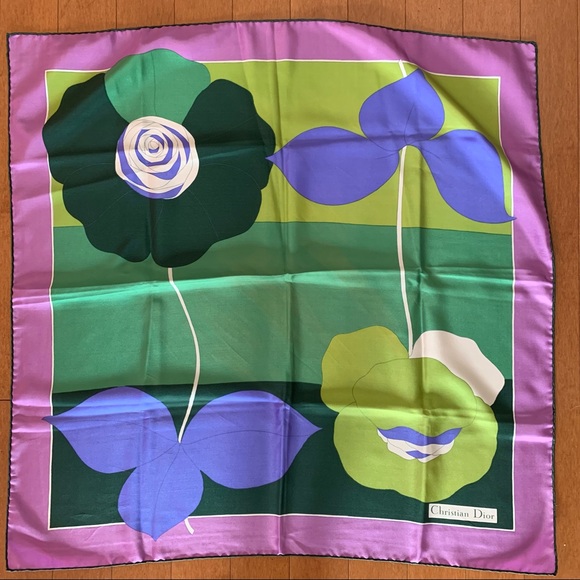 Christian Dior vintage silk scarf - Picture 3 of 8